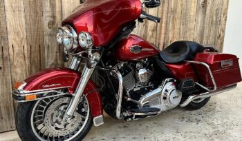 HARLEY DAVIDSON ELECTRA GLIDE BAGGER lleno
