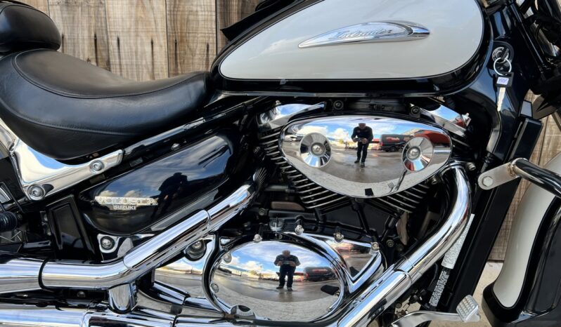 SUZUKI VL800 INTRUDER VOLUSIA A2 lleno