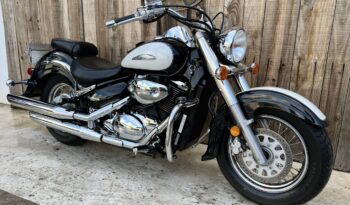 SUZUKI VL800 INTRUDER VOLUSIA A2 lleno