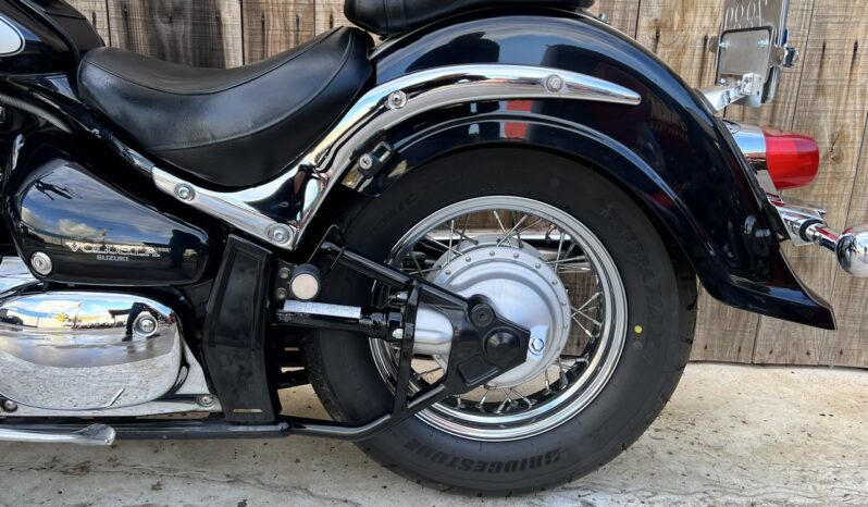 SUZUKI VL800 INTRUDER VOLUSIA A2 lleno