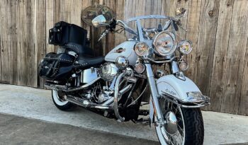 HARLEY DAVIDSON HERITAGE SOFTAIL CLASSIC lleno