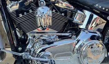 HARLEY DAVIDSON HERITAGE SOFTAIL CLASSIC lleno