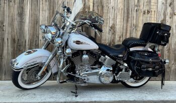 HARLEY DAVIDSON HERITAGE SOFTAIL CLASSIC lleno