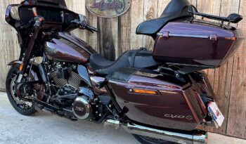 HARLEY DAVIDSON STREET GLIDE CVO lleno
