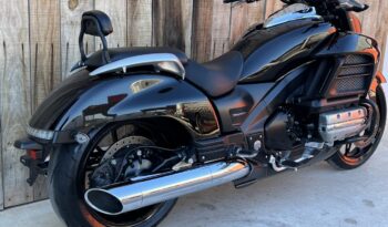 HONDA GL1800 VALKYRIE lleno