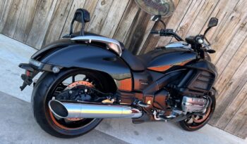 HONDA GL1800 VALKYRIE lleno