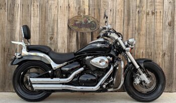 SUZUKI M800 INTRUDER lleno