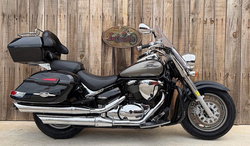 SUZUKI C800 INTRUDER lleno