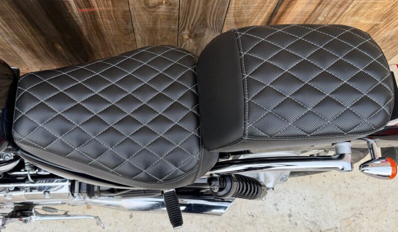 SUZUKI VS800 INTRUDER lleno