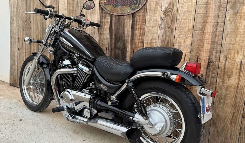 SUZUKI VS800 INTRUDER lleno