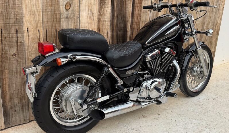 SUZUKI VS800 INTRUDER lleno