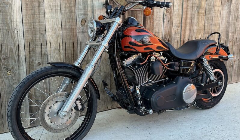 HARLEY DAVIDSON DYNA WIDE GLIDE lleno