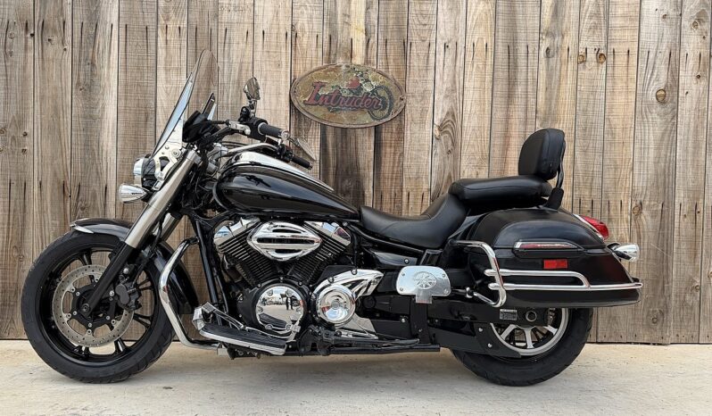 YAMAHA XVS950 MIDNIGHT STAR A2 lleno
