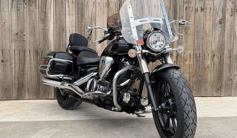 YAMAHA XVS950 MIDNIGHT STAR A2 lleno