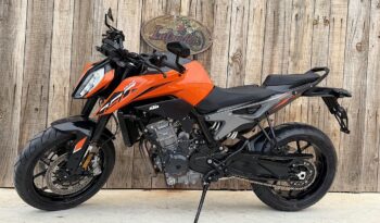KTM DUKE 790 L lleno