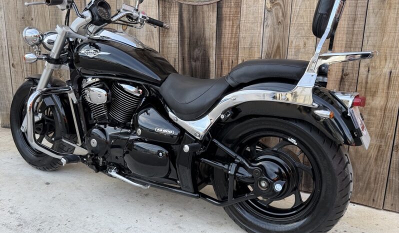 SUZUKI M800 INTRUDER lleno
