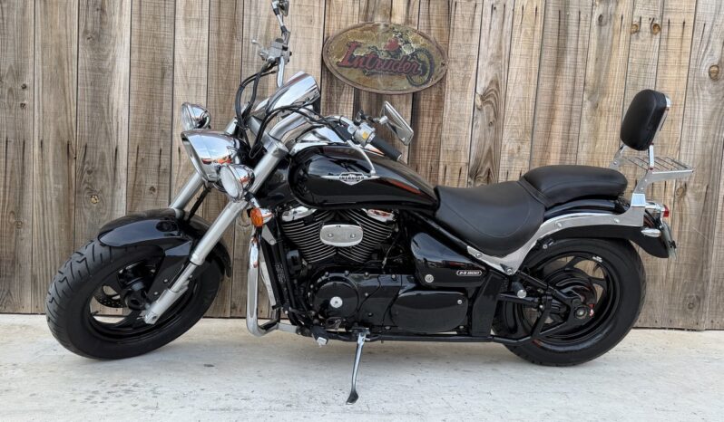 SUZUKI M800 INTRUDER lleno
