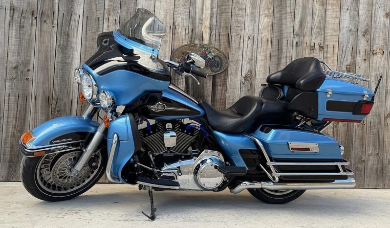 HARLEY DAVIDSON ELECTRA GLIDE ULTRA CLASSIC lleno