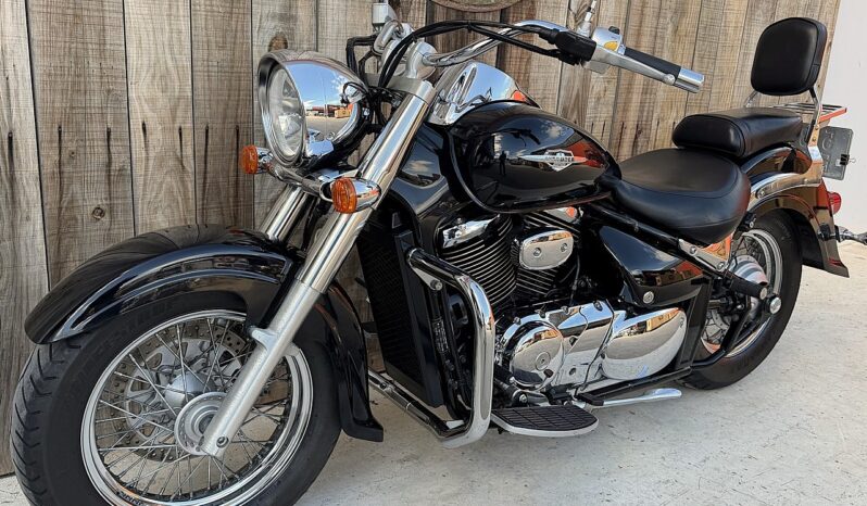 SUZUKI C800 INTRUDER lleno