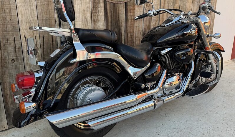 SUZUKI C800 INTRUDER lleno