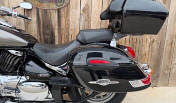 SUZUKI C800 INTRUDER lleno