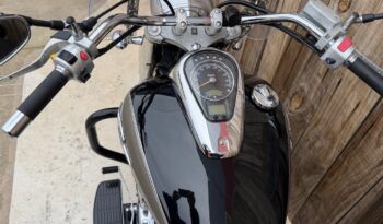 SUZUKI C800 INTRUDER lleno