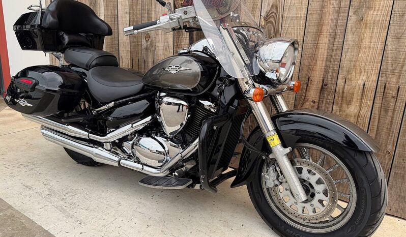 SUZUKI C800 INTRUDER lleno