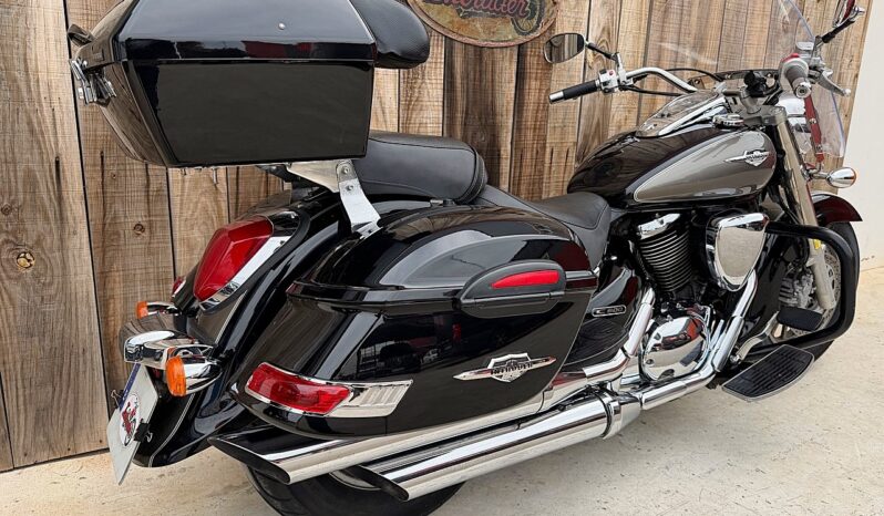 SUZUKI C800 INTRUDER lleno