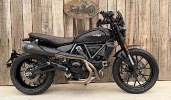 DUCATI SCRAMBLER ICON DARK lleno