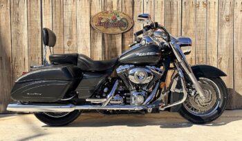 HARLEY DAVIDSON ROAD KING CUSTOM lleno