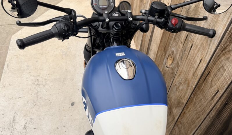 ROYAL ENFIELD HUNTER 350 lleno