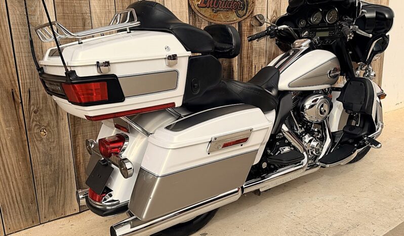 HARLEY DAVIDSON ELECTRA GLIDE ULTRA CLASSIC lleno