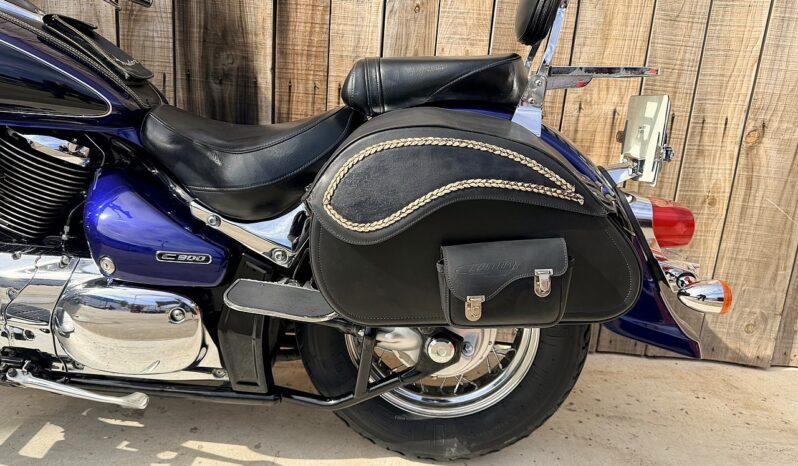 SUZUKI C800 INTRUDER lleno