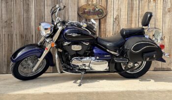 SUZUKI C800 INTRUDER lleno
