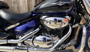 SUZUKI C800 INTRUDER lleno