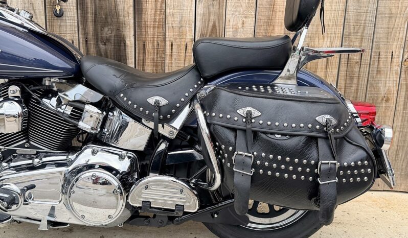 HARLEY DAVIDSON HERITAGE SOFTAIL CLASSIC lleno