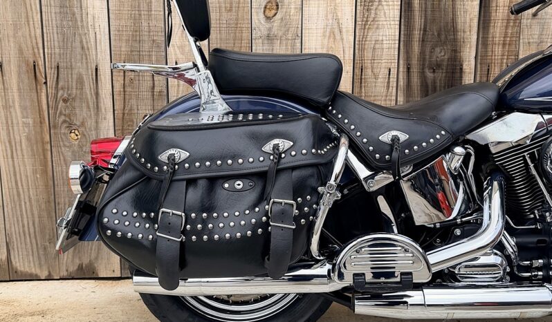HARLEY DAVIDSON HERITAGE SOFTAIL CLASSIC lleno
