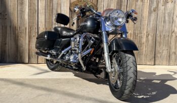 HARLEY DAVIDSON ROAD KING CUSTOM lleno