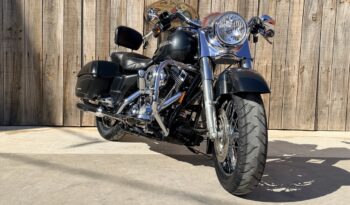HARLEY DAVIDSON ROAD KING CUSTOM lleno