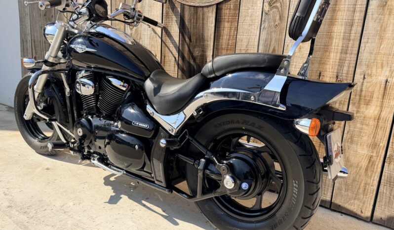 SUZUKI M800 INTRUDER A2 lleno