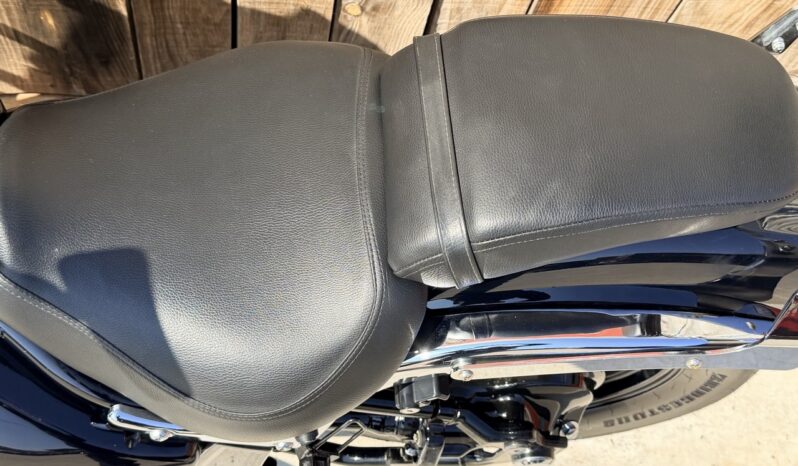 SUZUKI M800 INTRUDER A2 lleno