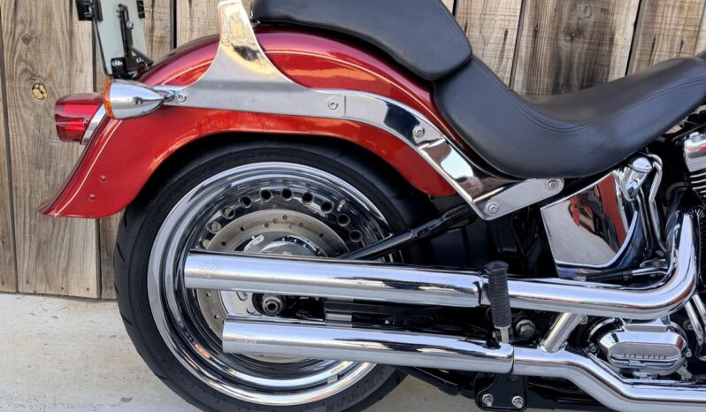 HARLEY DAVIDSON FAT BOY lleno