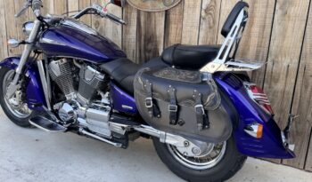 HONDA VTX1800 RETRO lleno