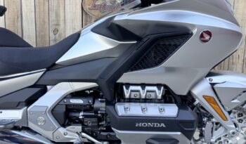 HONDA GL1800 GOLDWING lleno