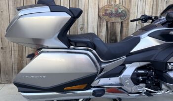 HONDA GL1800 GOLDWING lleno