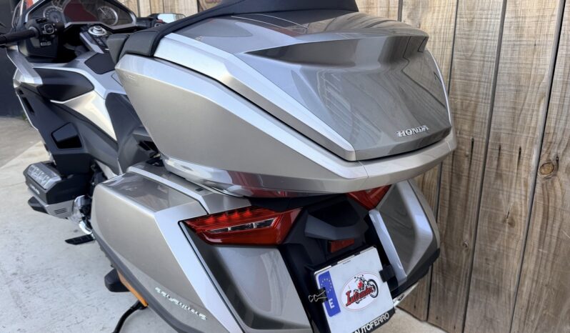 HONDA GL1800 GOLDWING lleno
