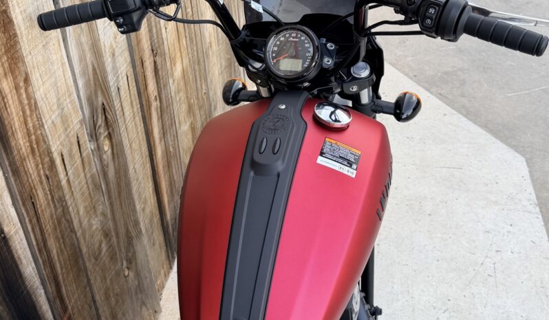 INDIAN SPORT SCOUT SIXTY lleno