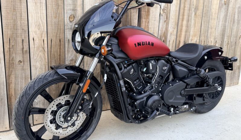 INDIAN SPORT SCOUT SIXTY lleno