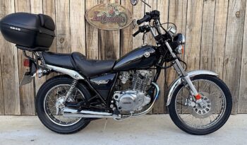 YAMAHA SR250 SPECIAL lleno