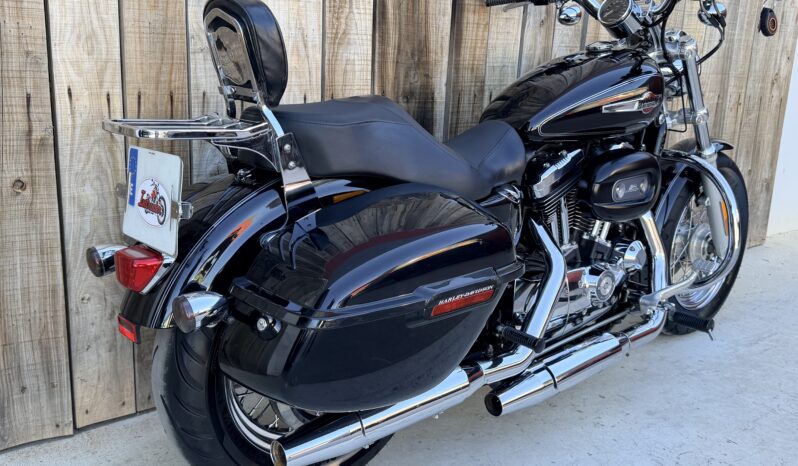 HARLEY DAVIDSON XL1200 CUSTOM lleno